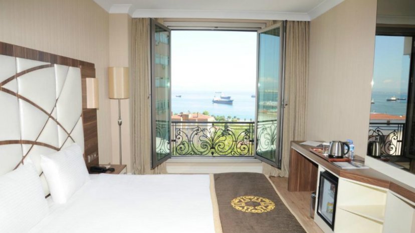 Grand Mira Business Hotel